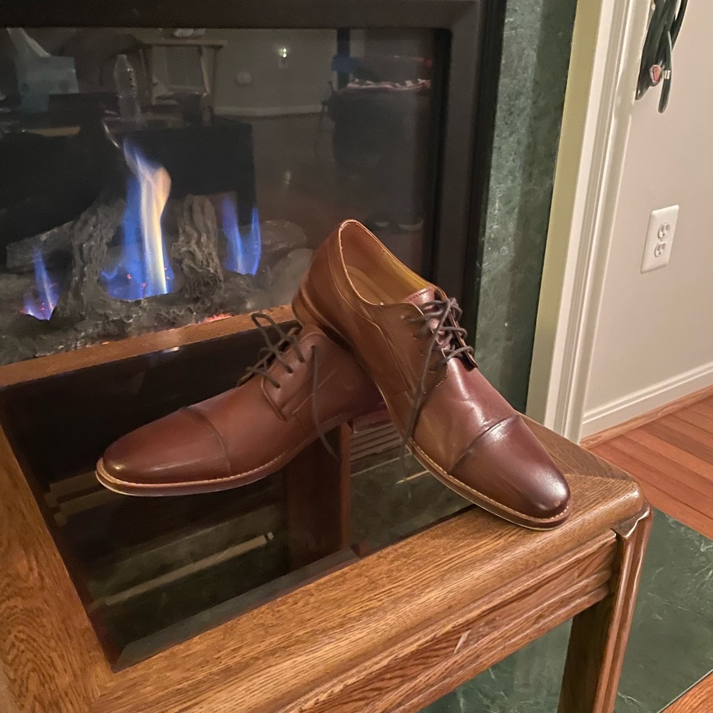 Steve Madden Congac Lace up dress shoes